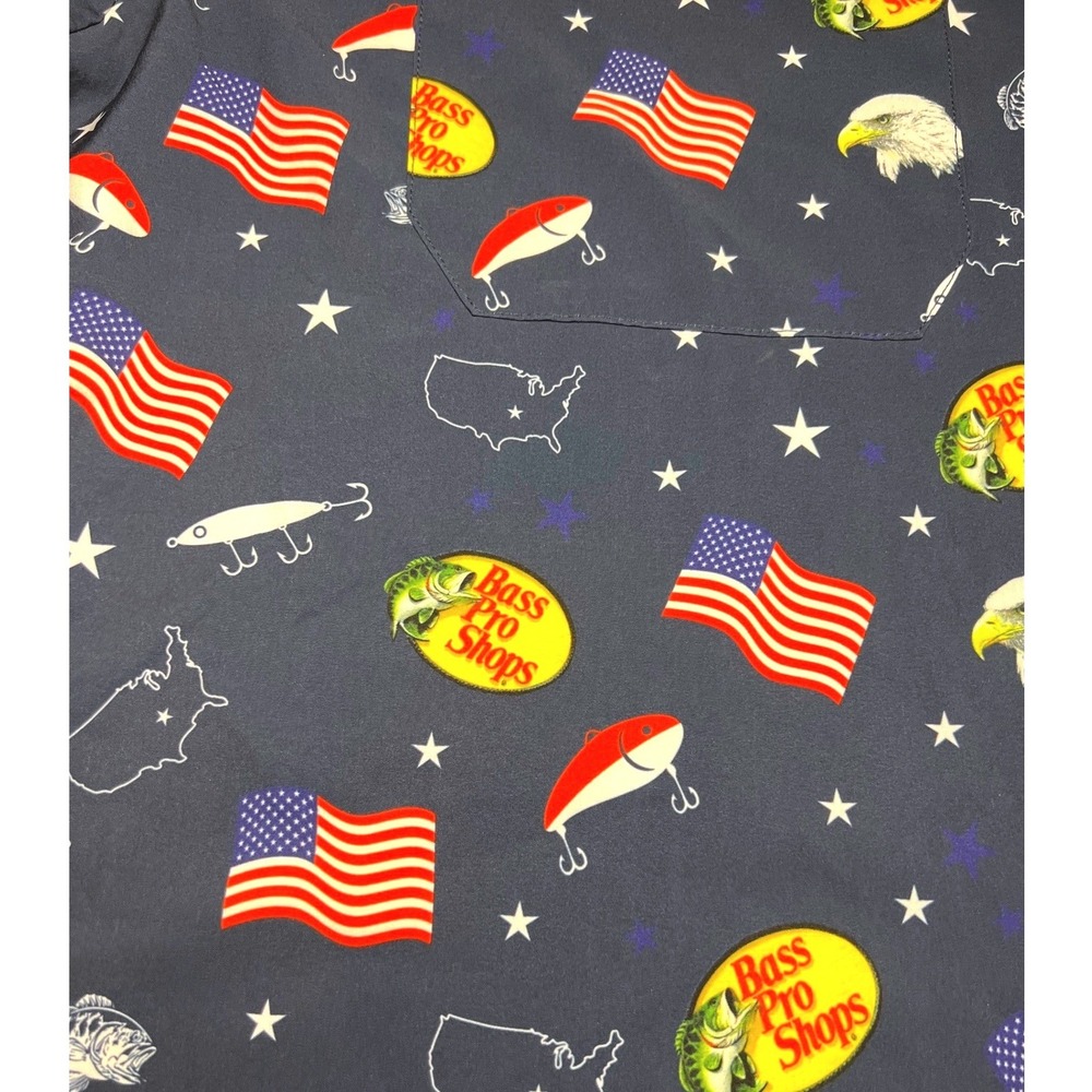 Bass Pro Shops Patriotic Fishing Shirt 2XL USA Flag Eagle July 4th Button Up NWT - Picture 5 of 10
